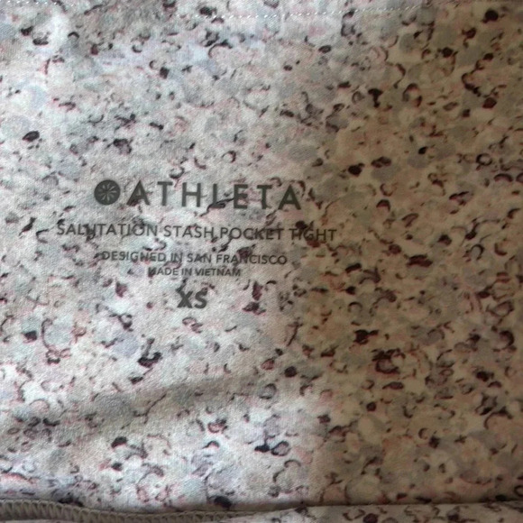 Athleta Salutation stash pocket tight size XS - Picture 2 of 6